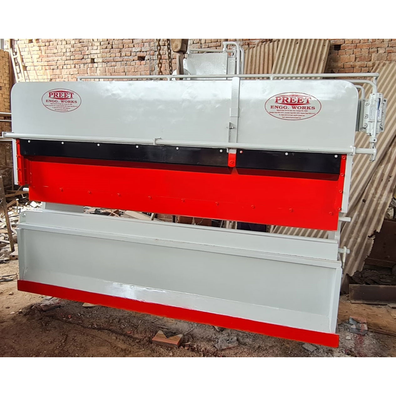 Pillar Type Bending Machine for metal sheets